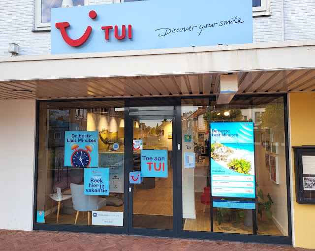 TUI